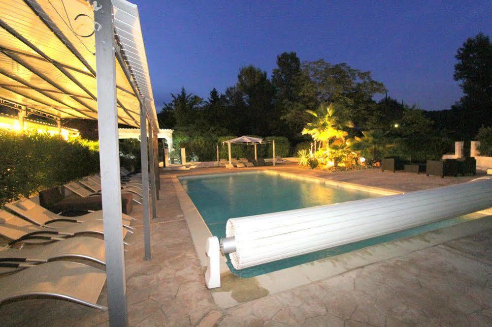 Auberge Des Pins Tourrettes Exterior photo